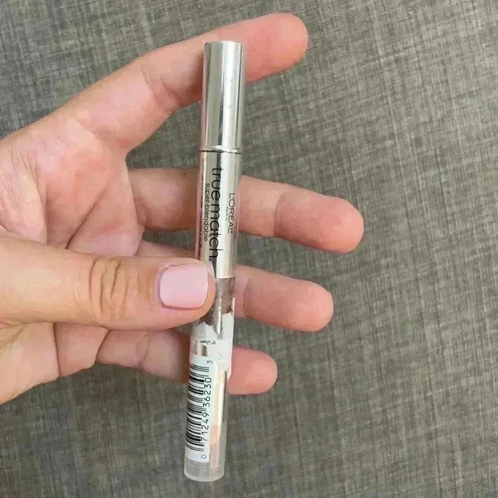 4/$25 LOreal Paris True Match Blendable Concealer - Picture 2 of 3